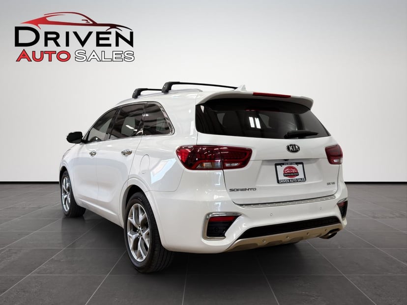 2020 Kia Sorento - Image 2