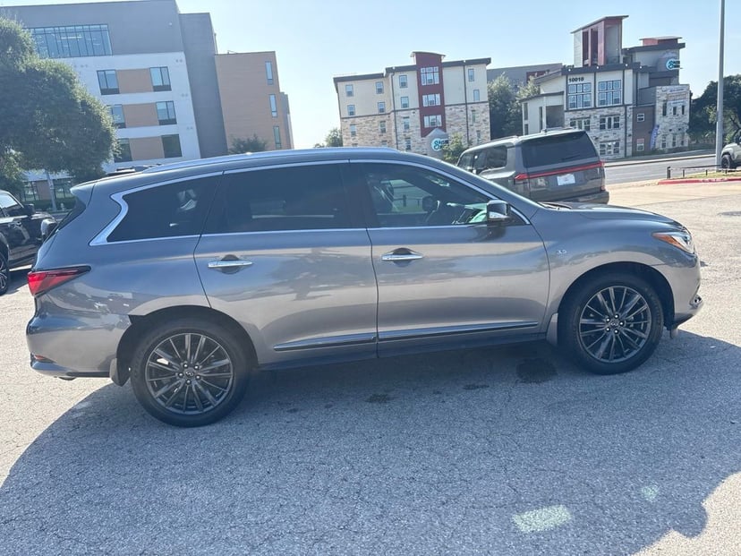 2020 INFINITI QX60 - Image 3