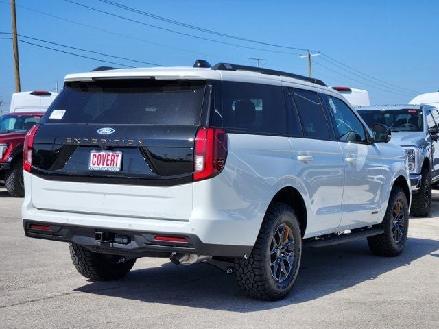 2027 Ford Expedition - Image 3