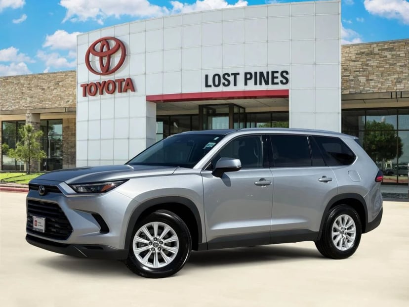 2025 Toyota Grand Highlander - Image 1