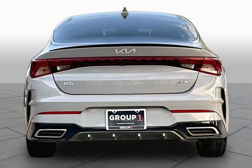 2023 Kia K5 - Image 3
