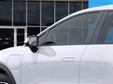 2026 Chevrolet Equinox EV - Preview 12