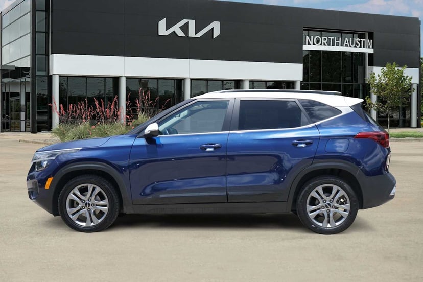 2022 Kia Seltos - Image 2