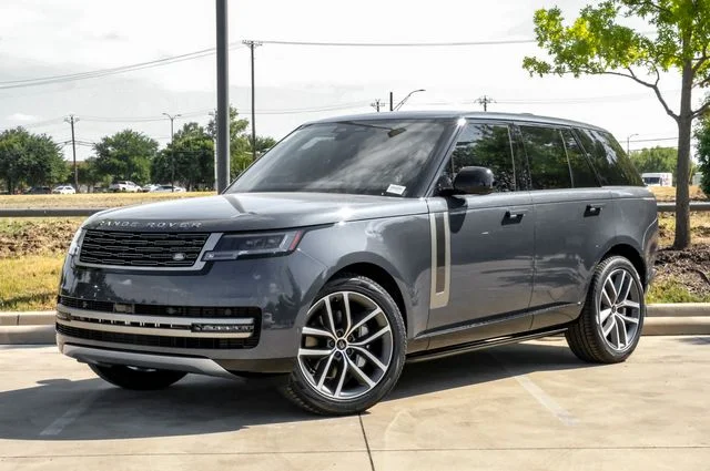 2027 Land Rover Range Rover - Image 1
