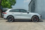 2016 Porsche Cayenne - Preview 6