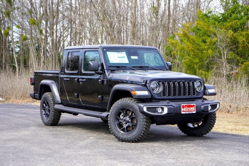 2026 Jeep Gladiator - Image 1
