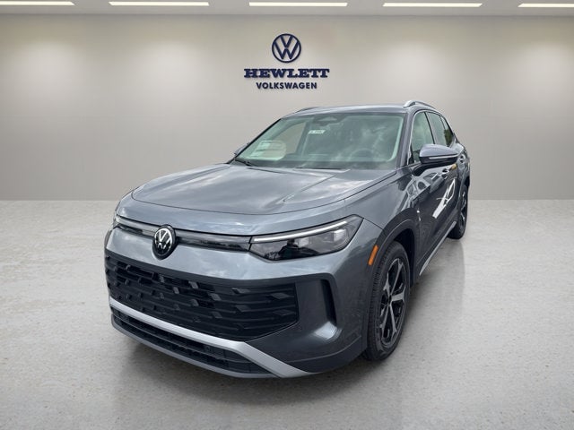 2026 Volkswagen Tiguan - Image 1