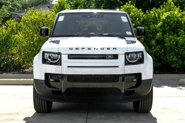 2026 Land Rover Defender - Image 1