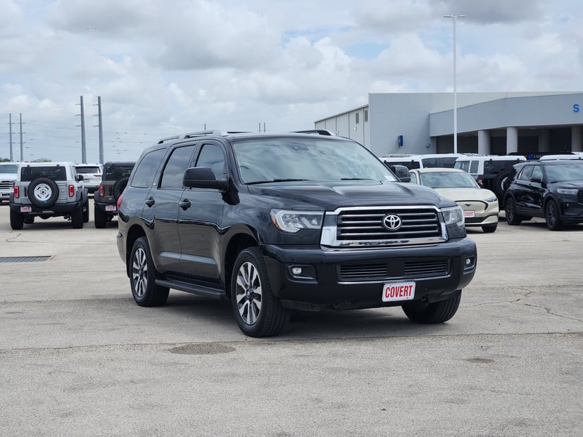 2018 Toyota Sequoia - Image 2