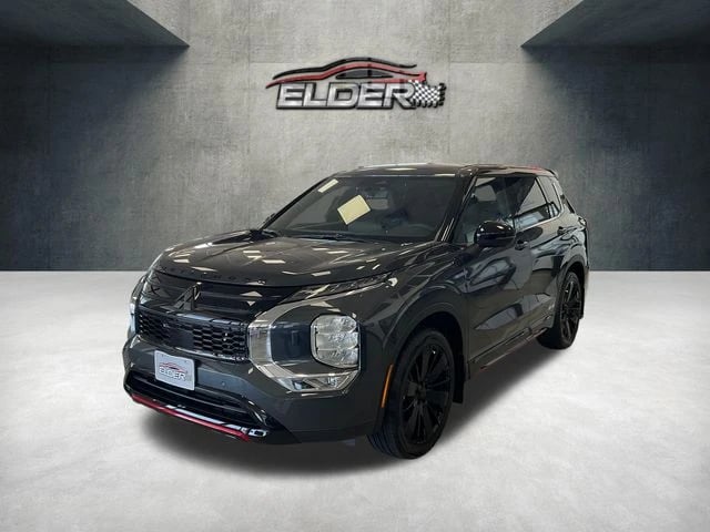 2026 Mitsubishi Outlander - Image 1