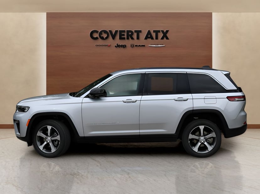 2026 Jeep Grand Cherokee - Image 1