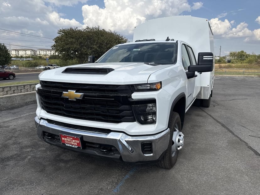 2026 Chevrolet Silverado 3500 HD - Image 1
