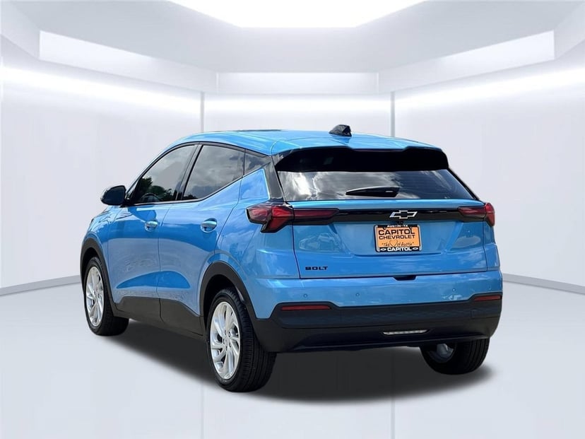 2027 Chevrolet Bolt - Image 3
