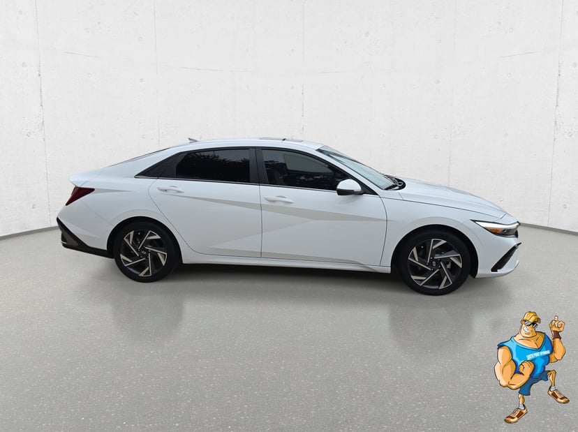 2025 Hyundai Elantra - Image 2