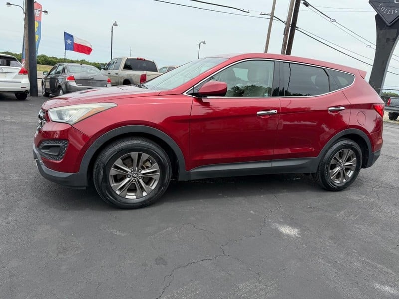 2014 Hyundai Santa Fe Sport - Image 2