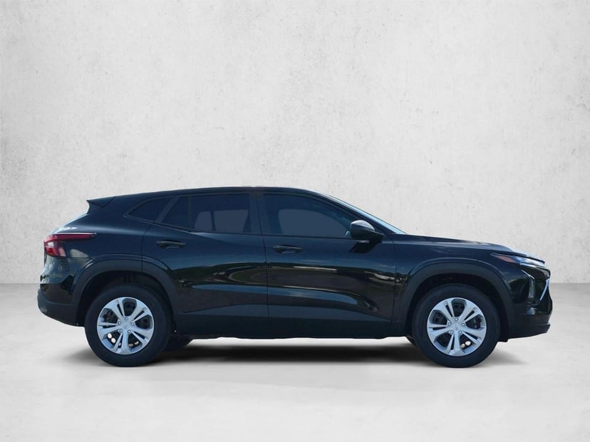 2026 Chevrolet Trax - Image 3