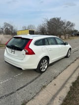2016 Volvo V60 - Preview 8