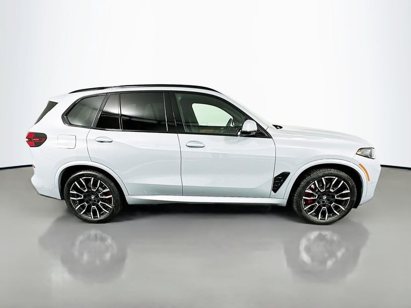 2026 BMW X5 - Image 3