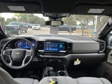 2026 Chevrolet Silverado 1500 - Preview 13