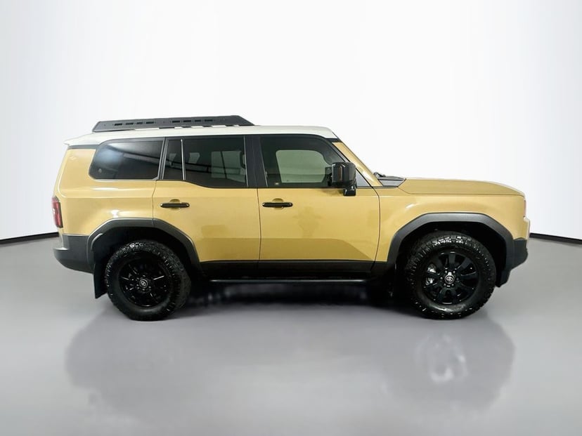 2024 Toyota Land Cruiser - Image 3
