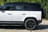 2026 Land Rover Defender - Preview 13