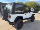 1995 Jeep Wrangler - Preview 6