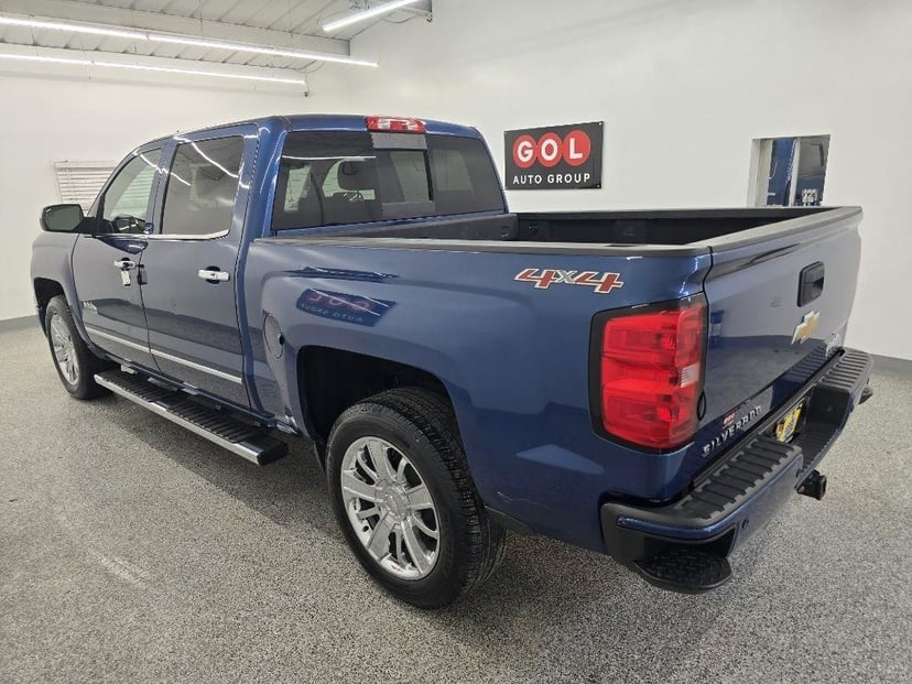 2015 Chevrolet Silverado 1500 - Image 3