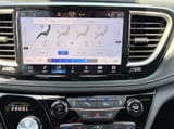 2027 Chrysler Pacifica - Preview 4