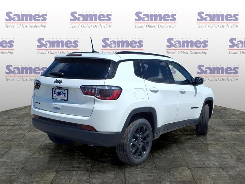 2026 Jeep Compass - Image 2