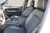 2027 Jeep Grand Cherokee - Preview 12