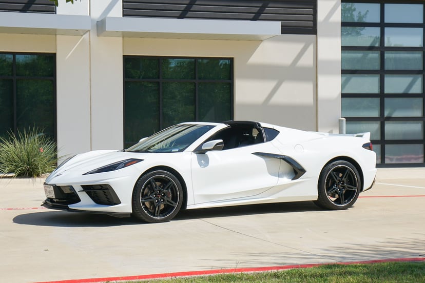 2021 Chevrolet Corvette - Image 2