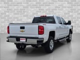 2019 Chevrolet Silverado - Preview 5