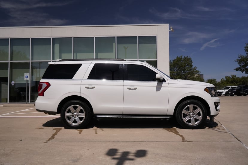 2021 Ford Expedition - Image 2