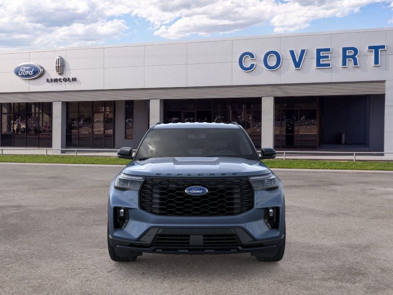 2026 Ford Explorer - Image 2