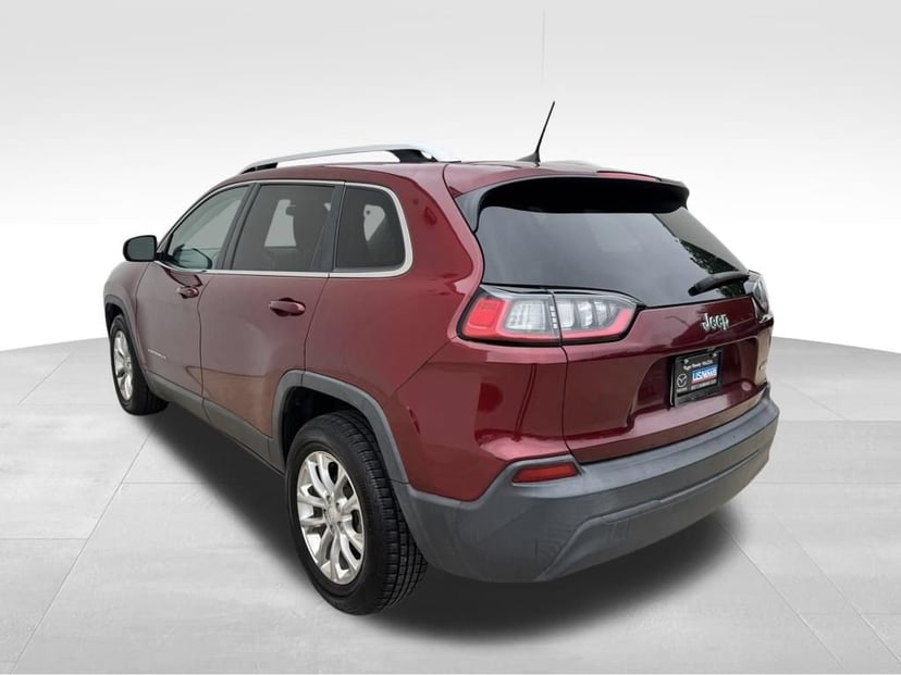 2019 Jeep Cherokee - Image 2