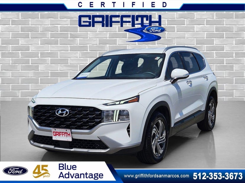 2023 Hyundai Santa Fe - Image 2