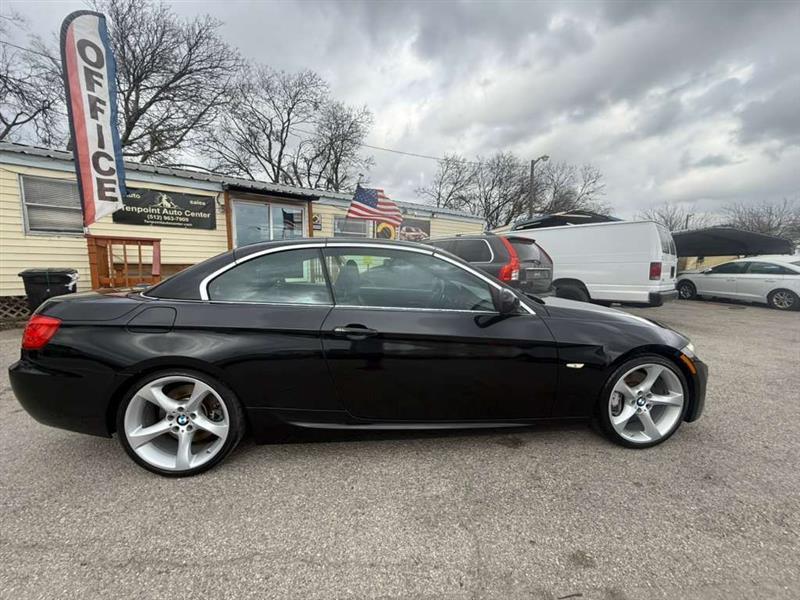 2011 BMW 3 Series - Image 2