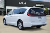 2022 Chrysler Pacifica - Preview 4