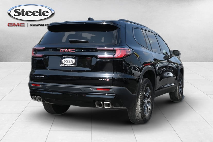 2026 GMC Acadia - Image 3