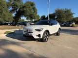2024 Volvo XC40 - Preview 2