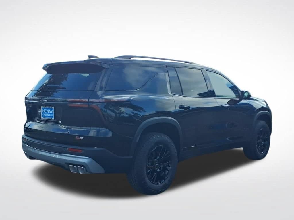 2026 Chevrolet Traverse - Image 3