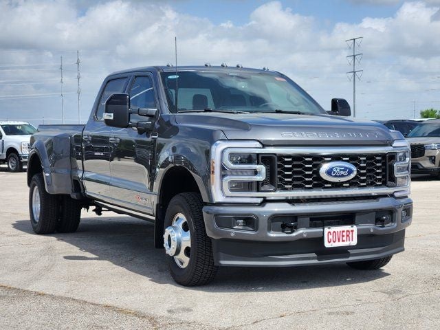 2026 Ford F-350 - Image 3