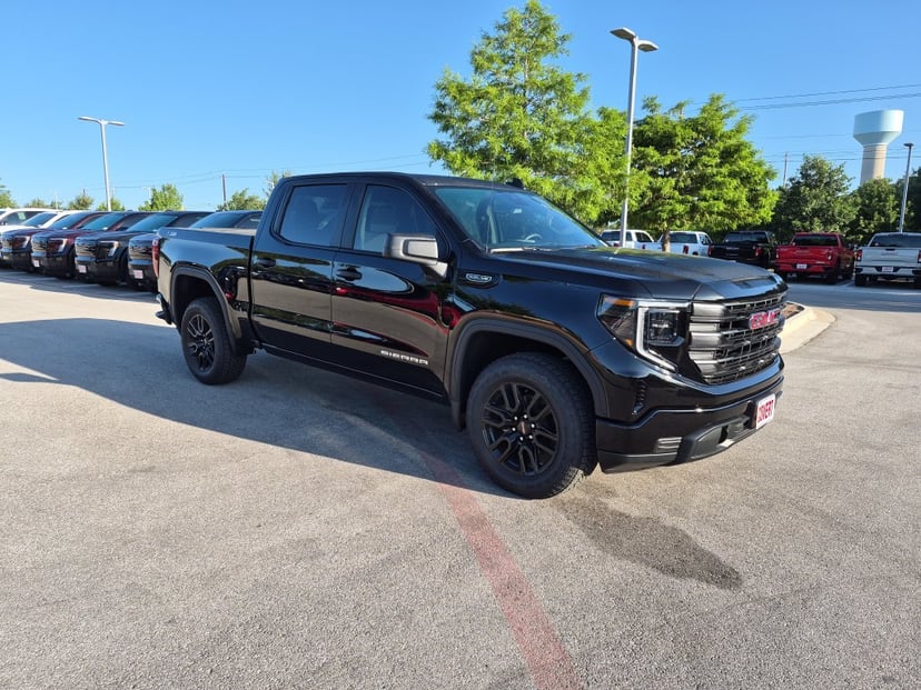 2026 GMC Sierra 1500 - Image 1