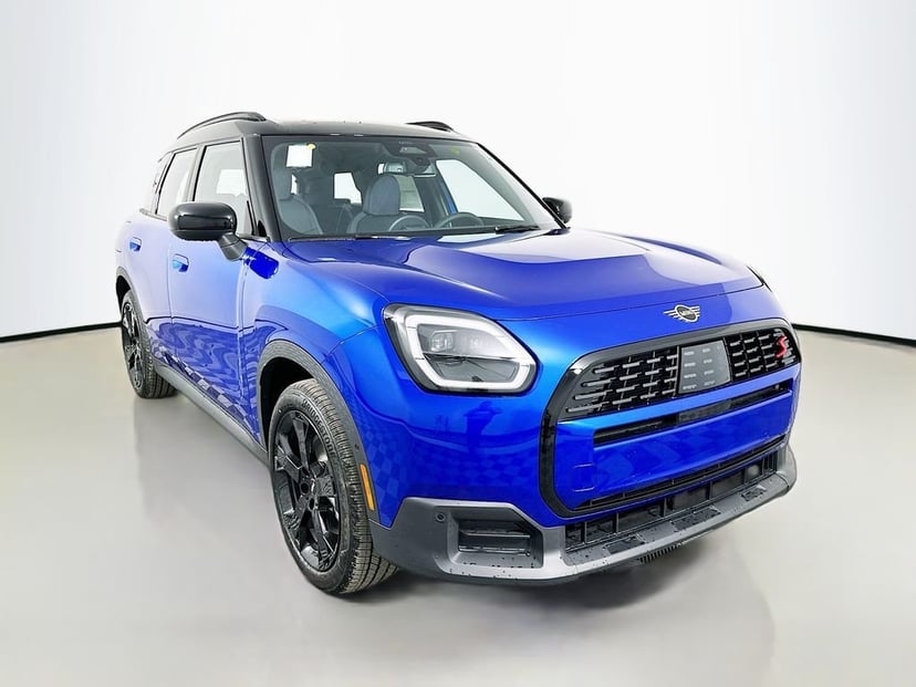 2026 MINI Countryman - Image 1