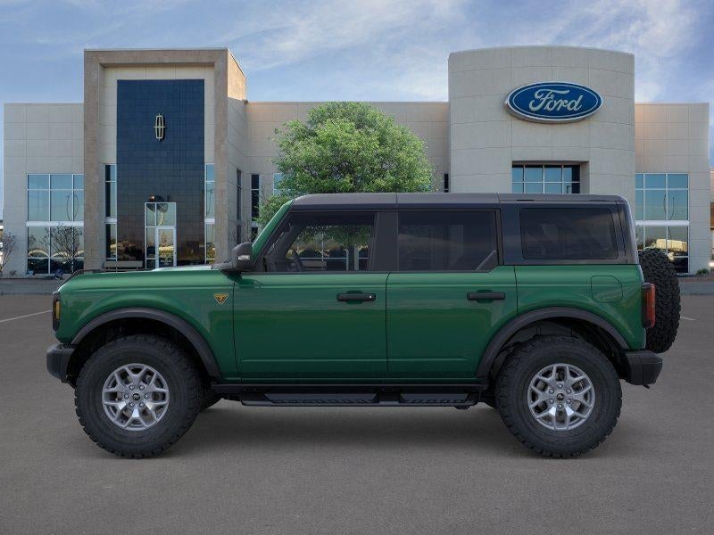 2025 Ford Bronco - Image 2