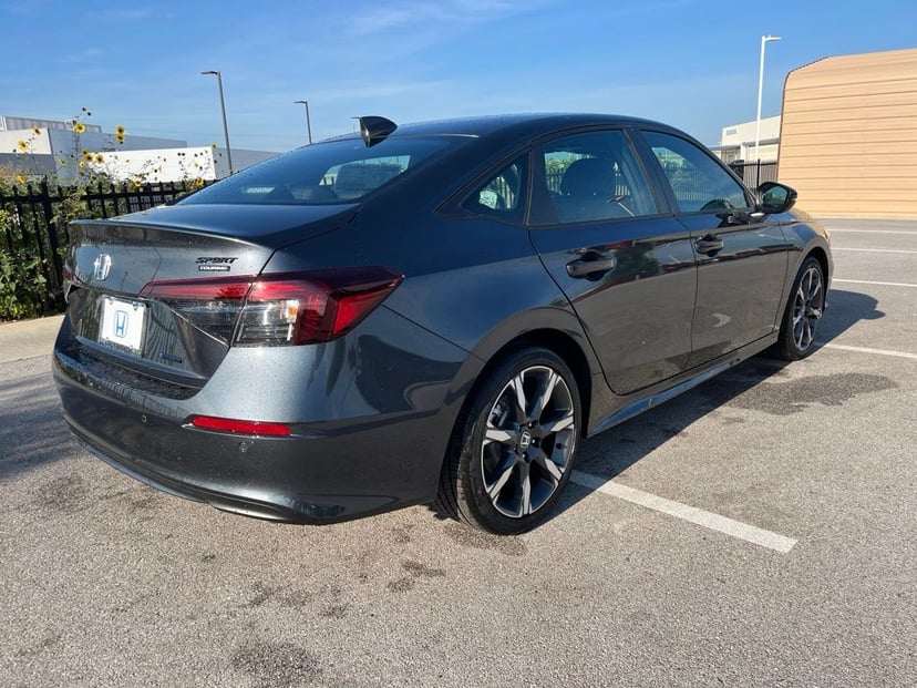 2026 Honda Civic - Image 2