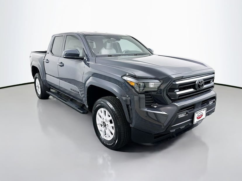 2025 Toyota Tacoma - Image 2