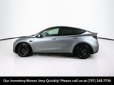 2024 Tesla Model Y - Preview 4
