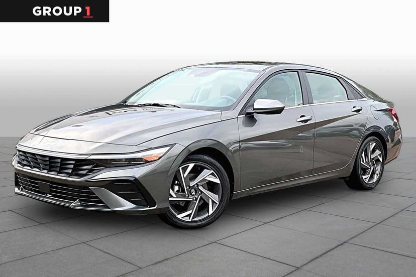 2025 Hyundai Elantra - Image 1