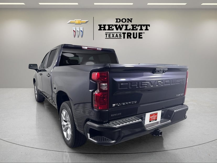 2023 Chevrolet Silverado 1500 - Image 3